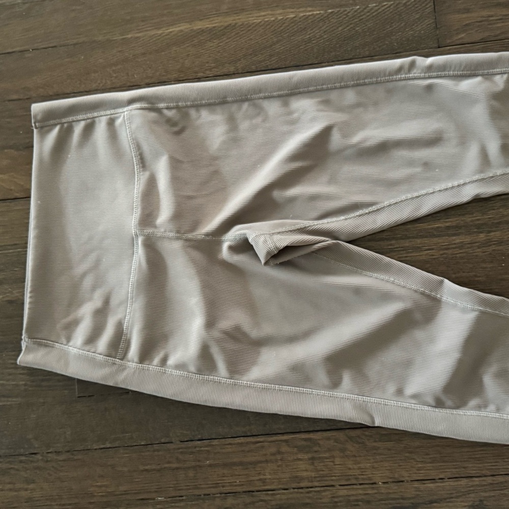 Glyder Directional Legging NWOT - Picture 6 of 10